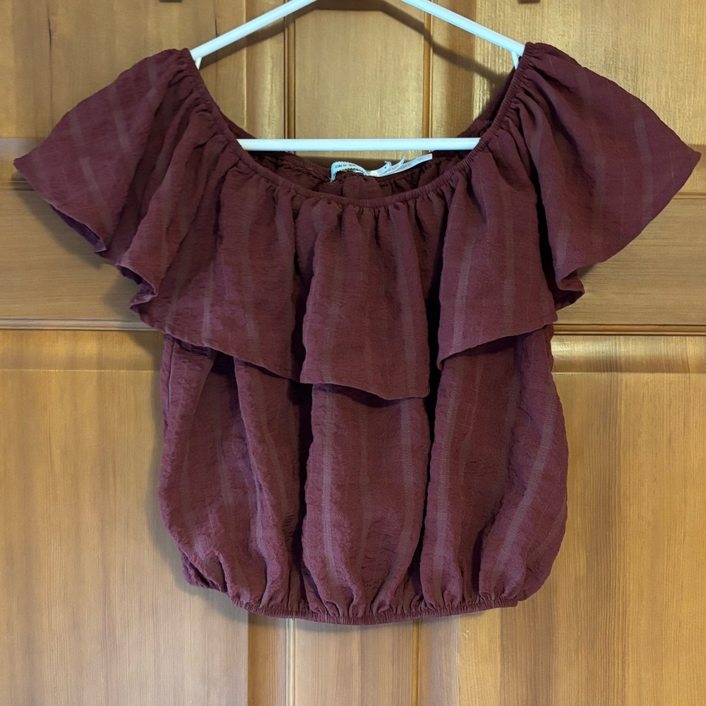 Urban Outfitters Kimchi Blue Red Peasant Crop Top